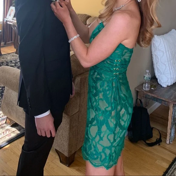 revolve green formal dress Strapless V neck Mermaid Prom Dress Satin Dark Green Cheap Evening Gow –  SELINADRESS main image 0